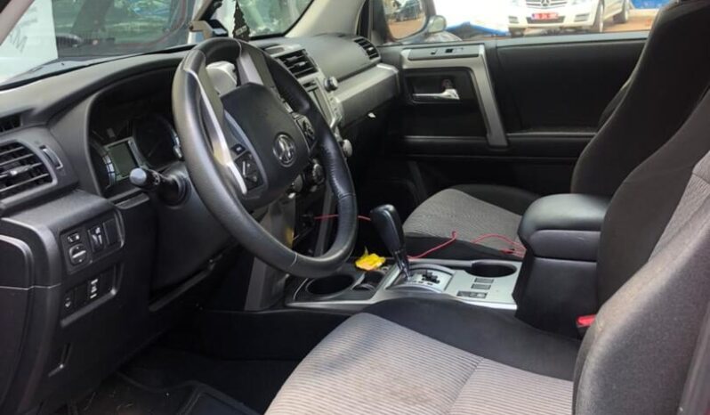 
								2019 Toyota 4Runner Automatic full									